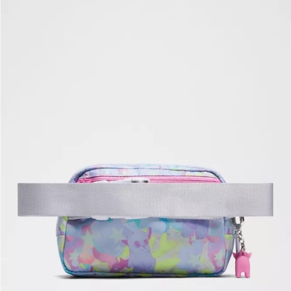 Lululemon x So Youn Lee Everywhere Belt Bag - Little Heaven Pink Multi - Picture 2 of 3